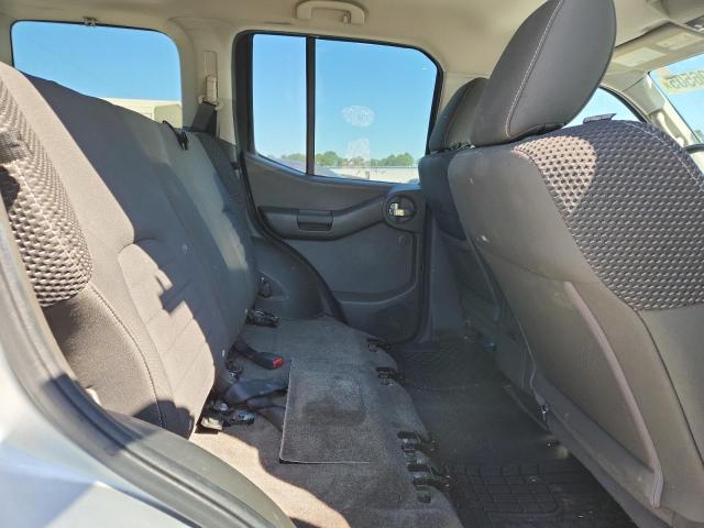 2015 NISSAN XTERRA X 5N1AN0NW2FN650992