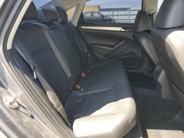2015 VOLKSWAGEN PASSAT S 1VWAT7A39FC081758