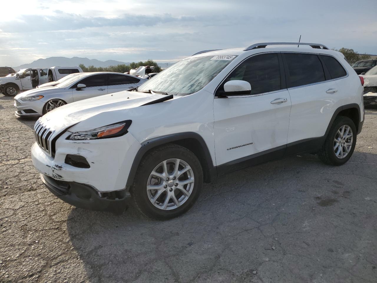 JEEP GRAND CHEROKEE LATITUDE PLUS
