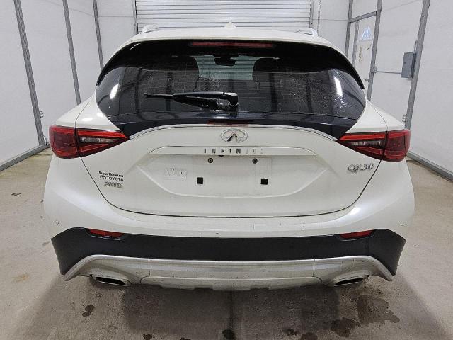 2018 INFINITI QX30 BASE SJKCH5CR1JA046653