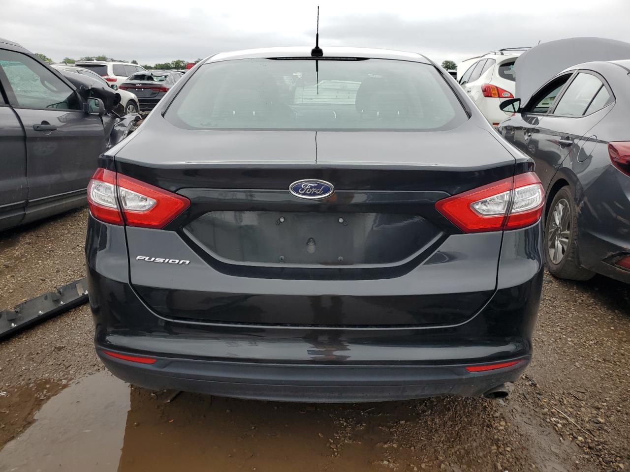 FORD FUSION S
