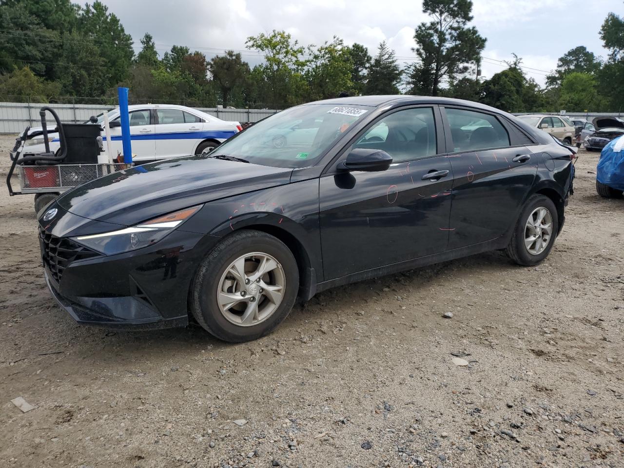 HYUNDAI ELANTRA SE