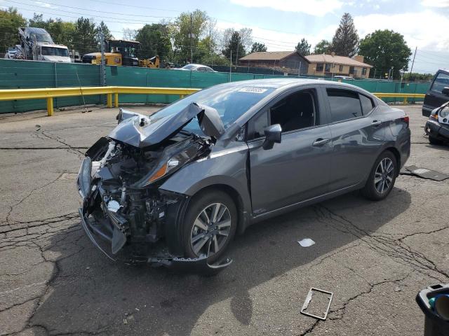 NISSAN VERSA SV