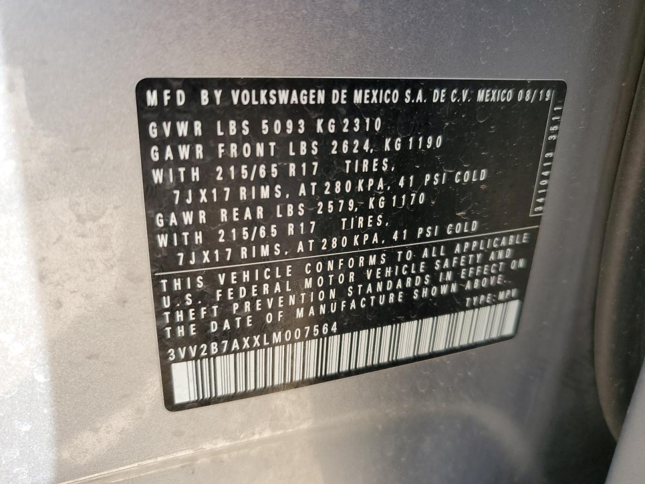 VOLKSWAGEN TIGUAN SE