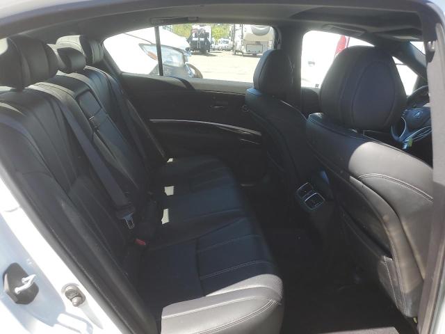 2018 ACURA RLX TECH JH4KC1F51JC000127