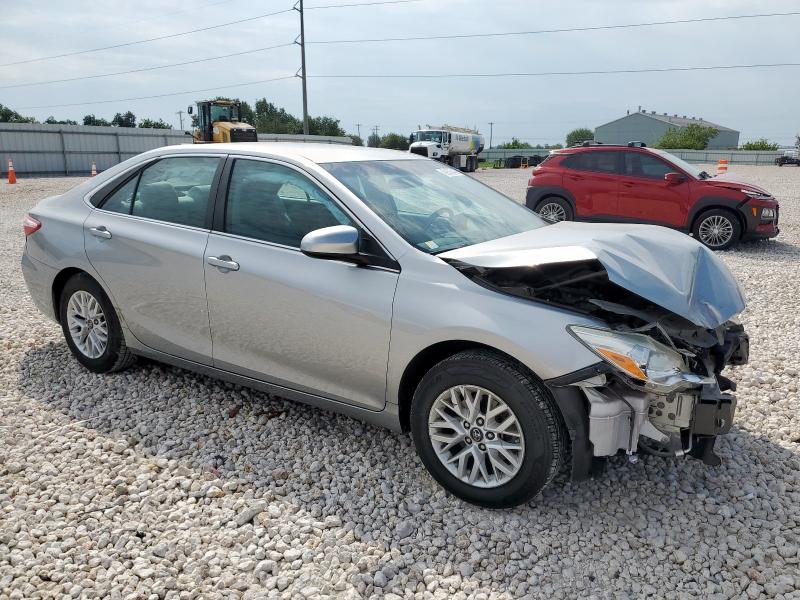 2016 TOYOTA CAMRY LE 4T1BF1FK5GU260639