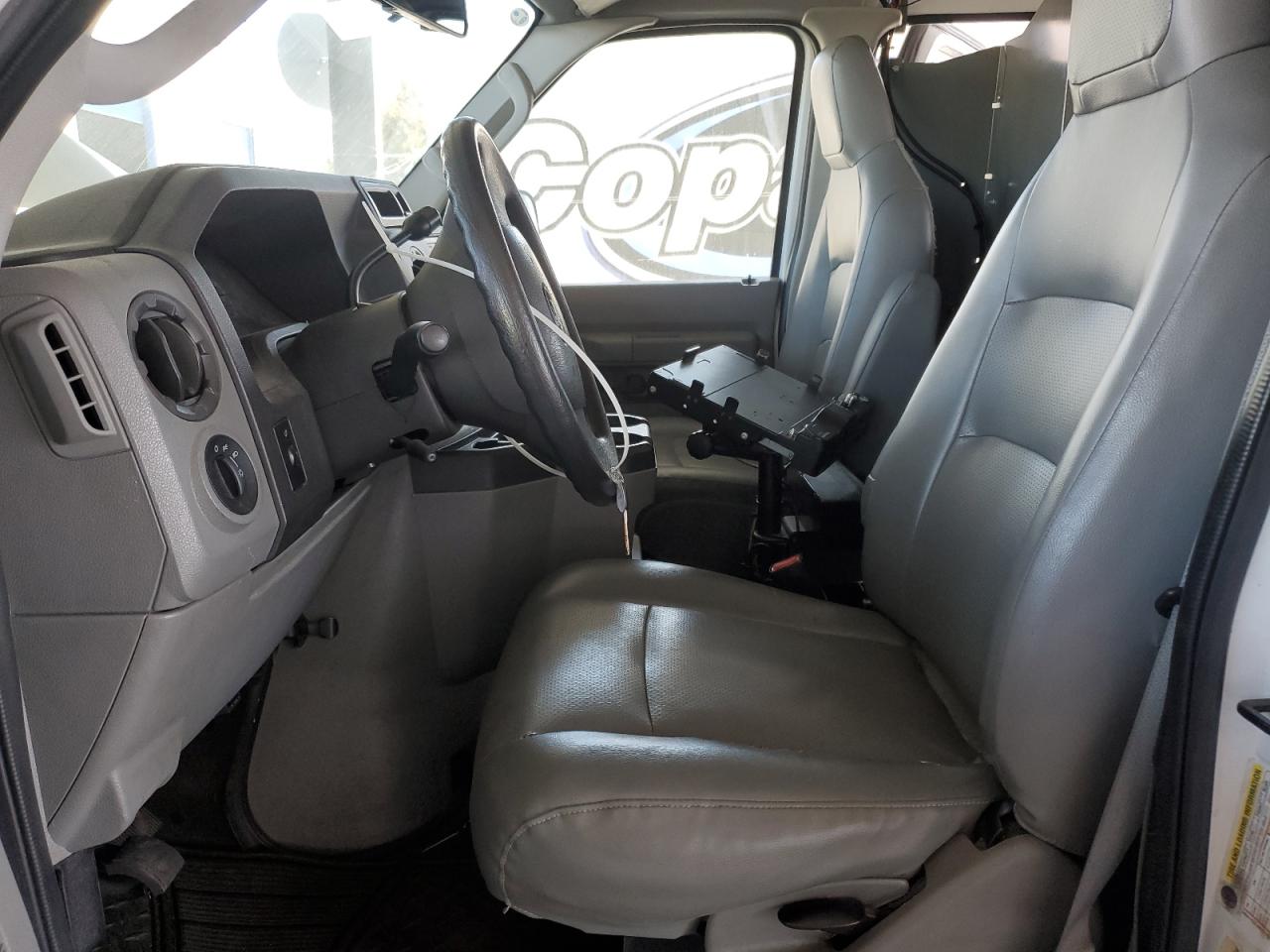 FORD ECONOLINE E250 VAN