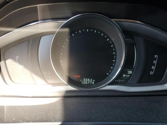 2015 VOLVO V60 CROSS YV4612HK1F1001411