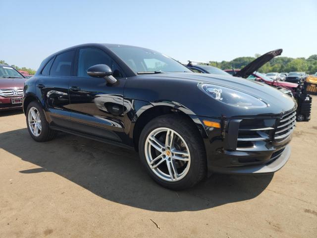 2020 PORSCHE MACAN WP1AA2A58LLB13039