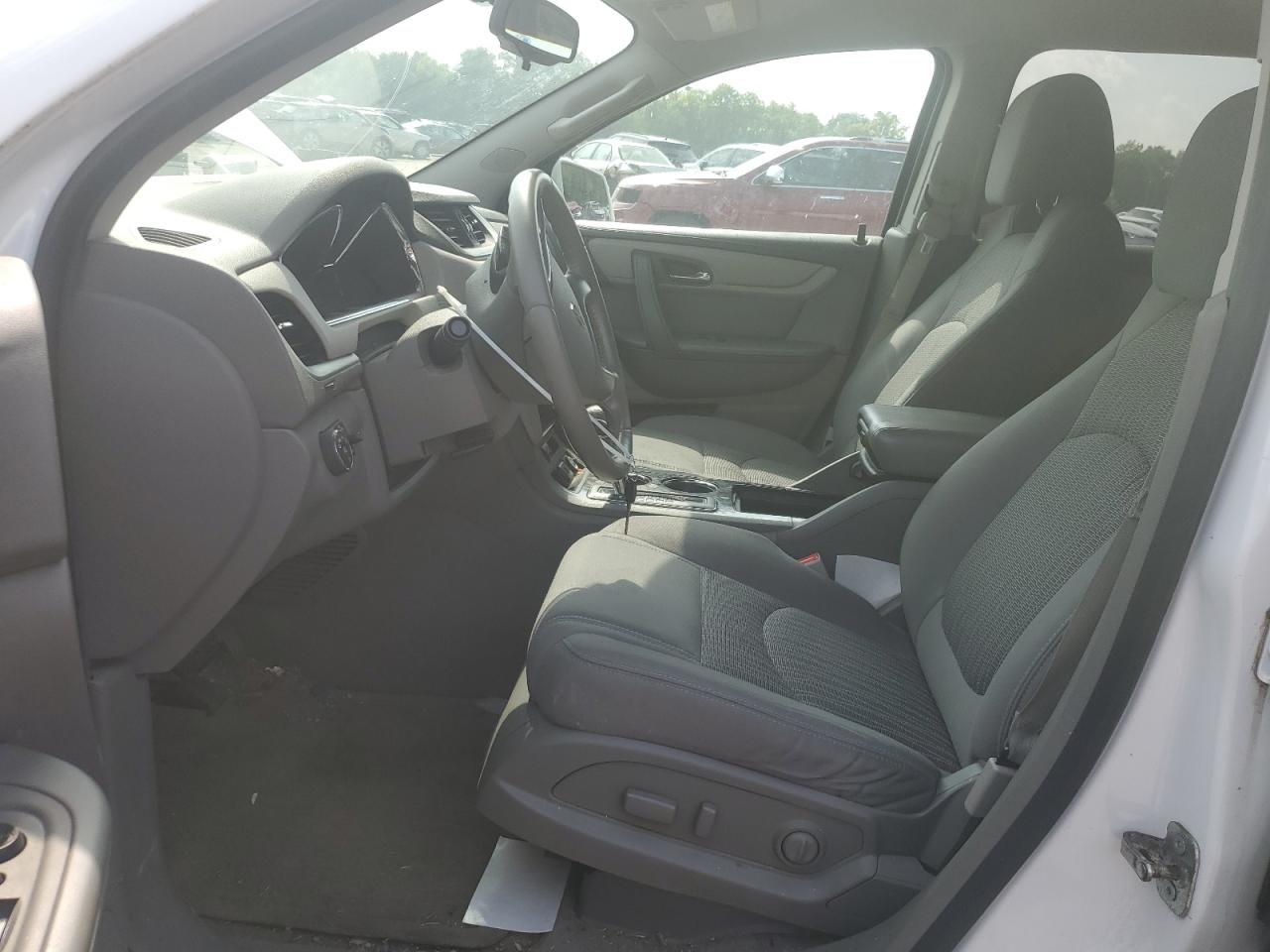 CHEVROLET TRAVERSE LT