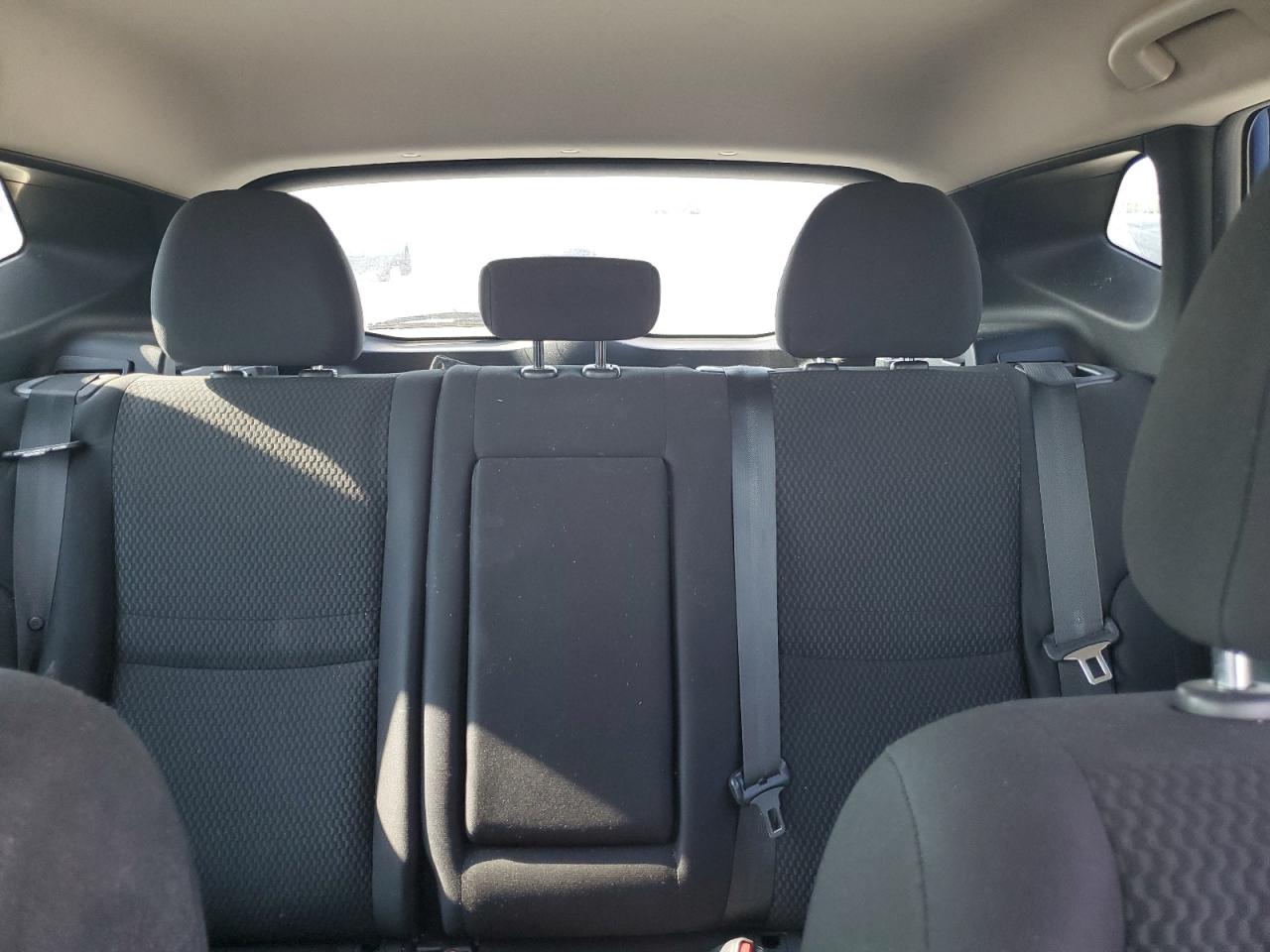 NISSAN ROGUE SPORT S