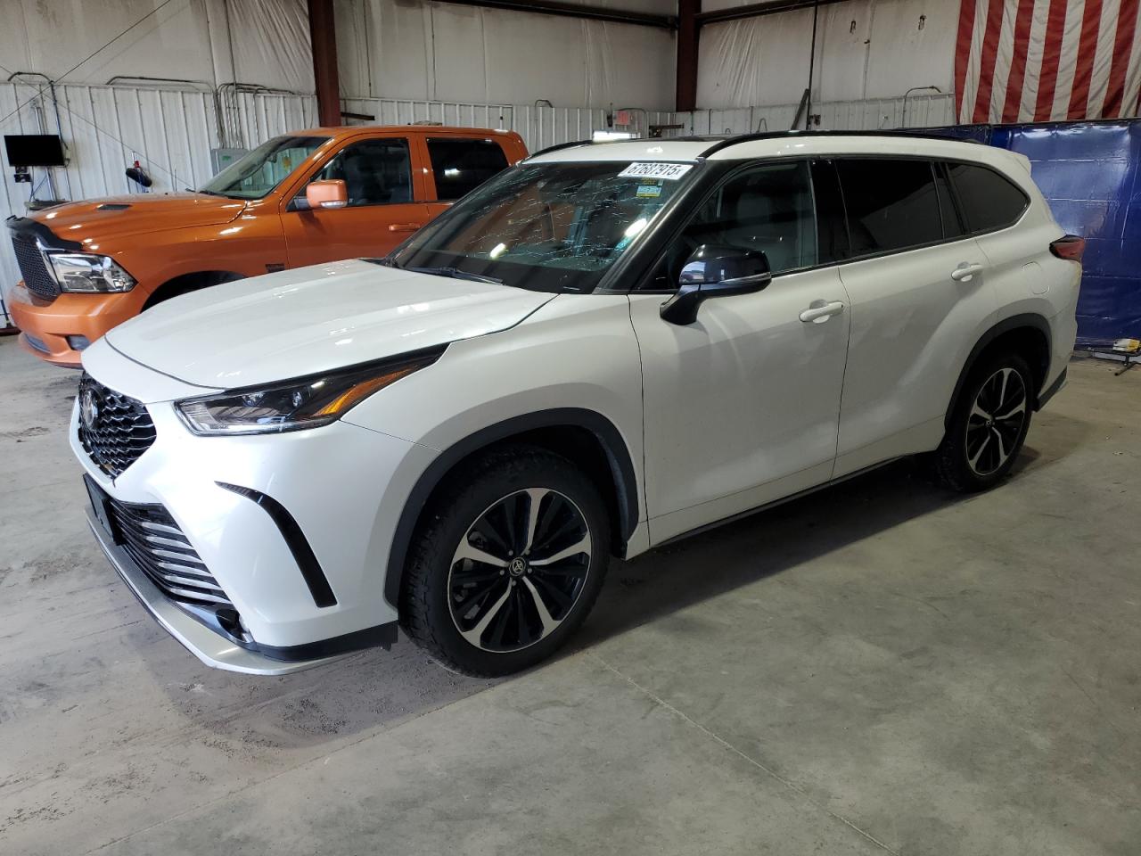 TOYOTA HIGHLANDER XSE