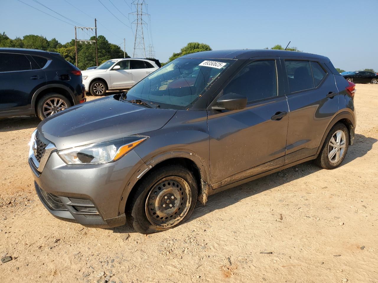 NISSAN KICKS S