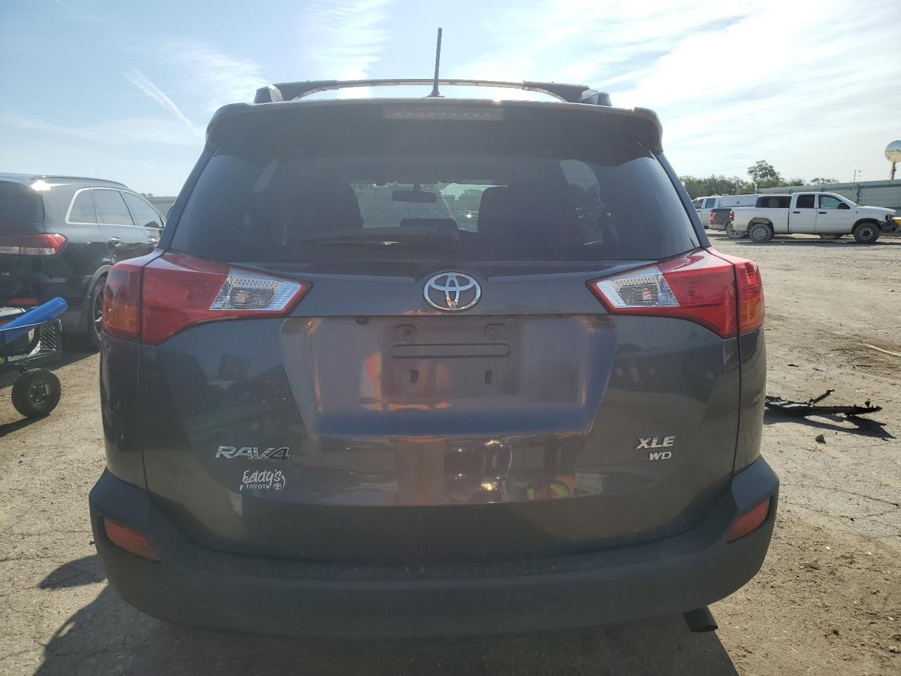 TOYOTA RAV4 XLE