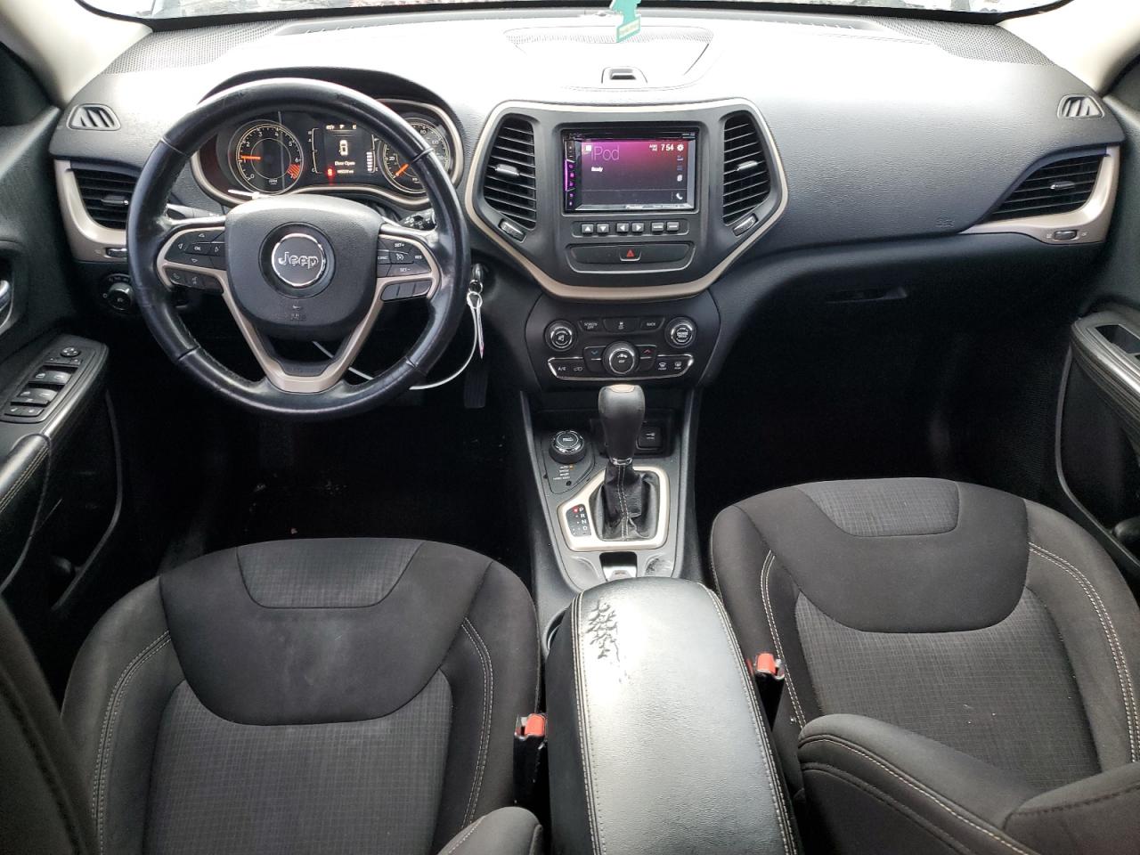 JEEP GRAND CHEROKEE LATITUDE