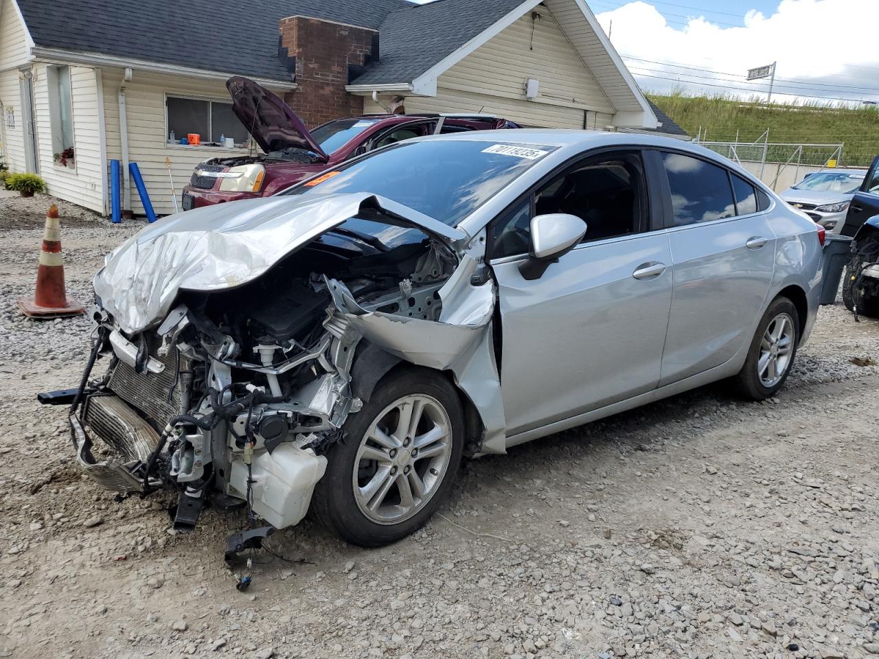 CHEVROLET CRUZE LT