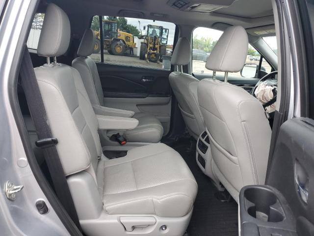 2017 HONDA PILOT ELITE 5FNYF6H00HB070829