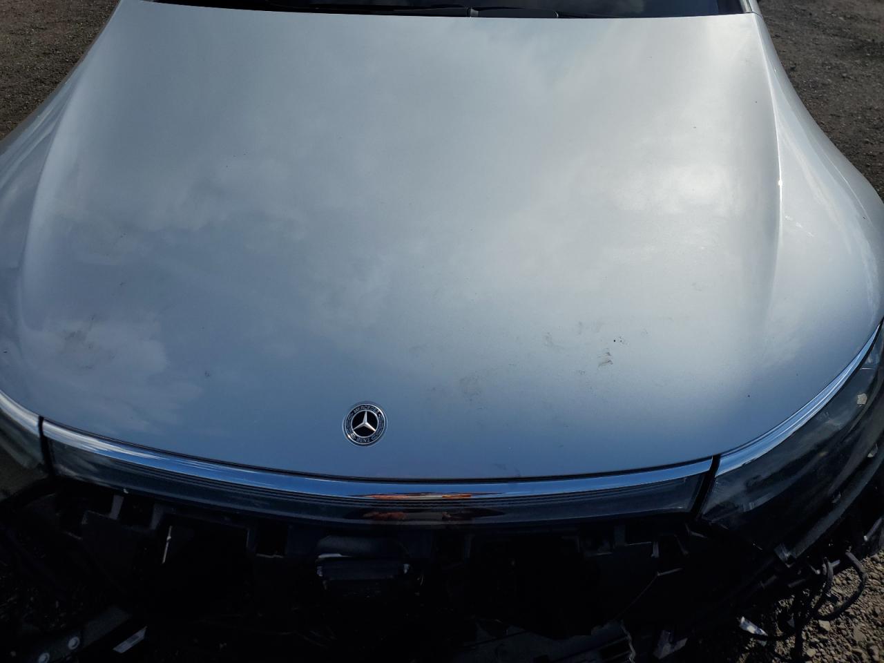 MERCEDES-BENZ EQS 450+