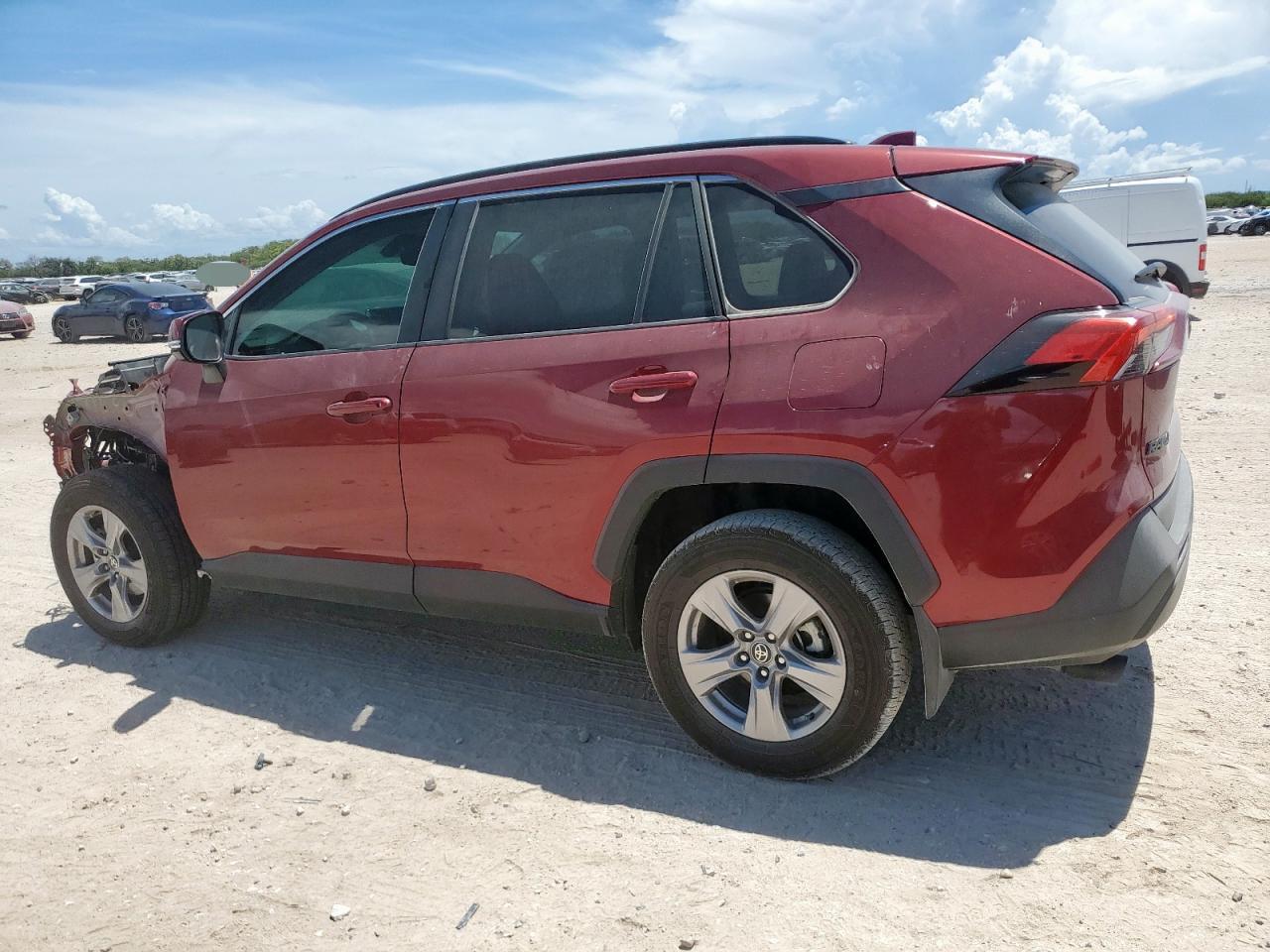 TOYOTA RAV4 XLE