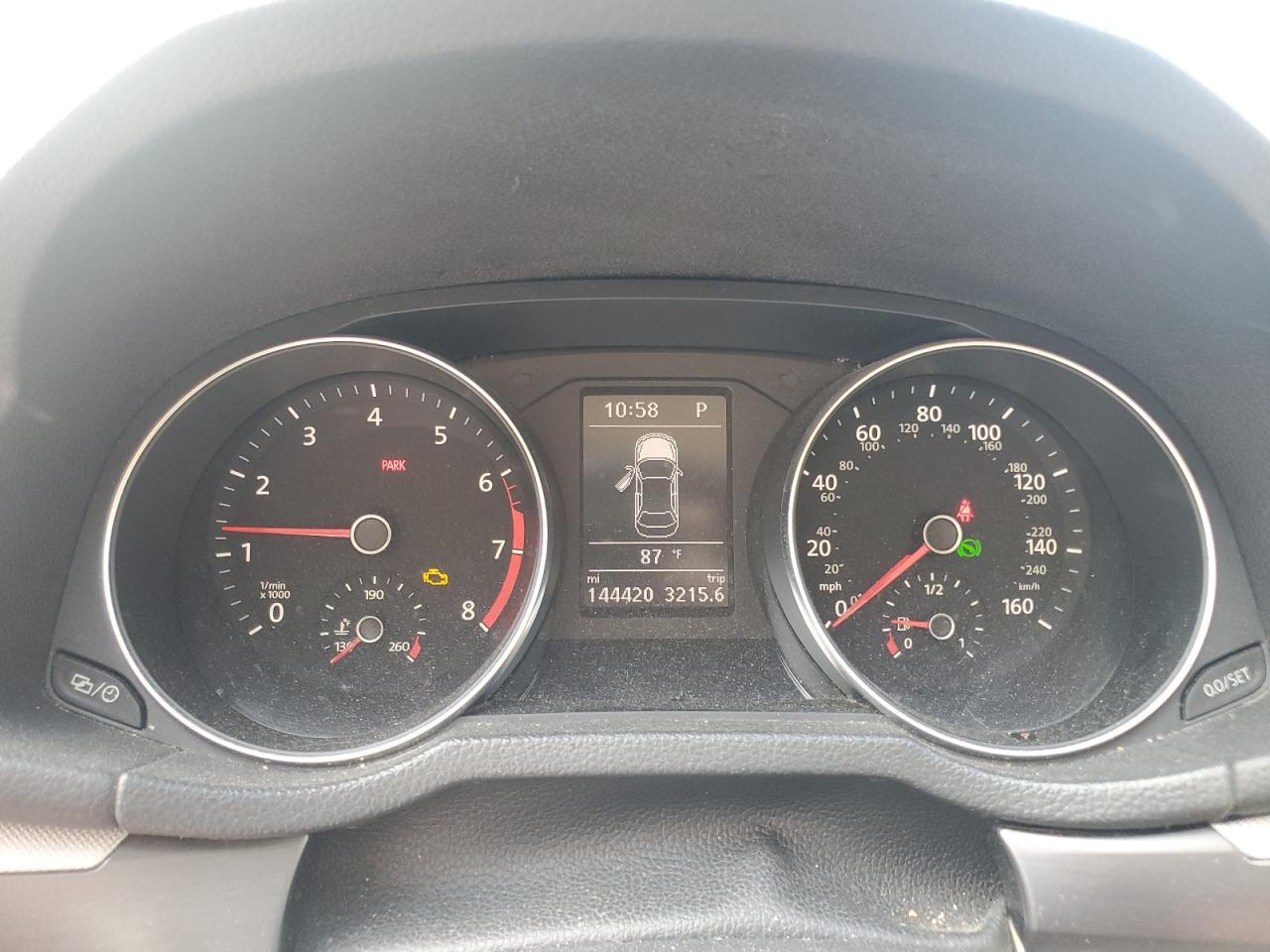 VOLKSWAGEN PASSAT R-LINE