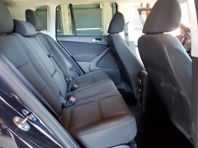 2017 VOLKSWAGEN TIGUAN S WVGAV7AXXHK048059