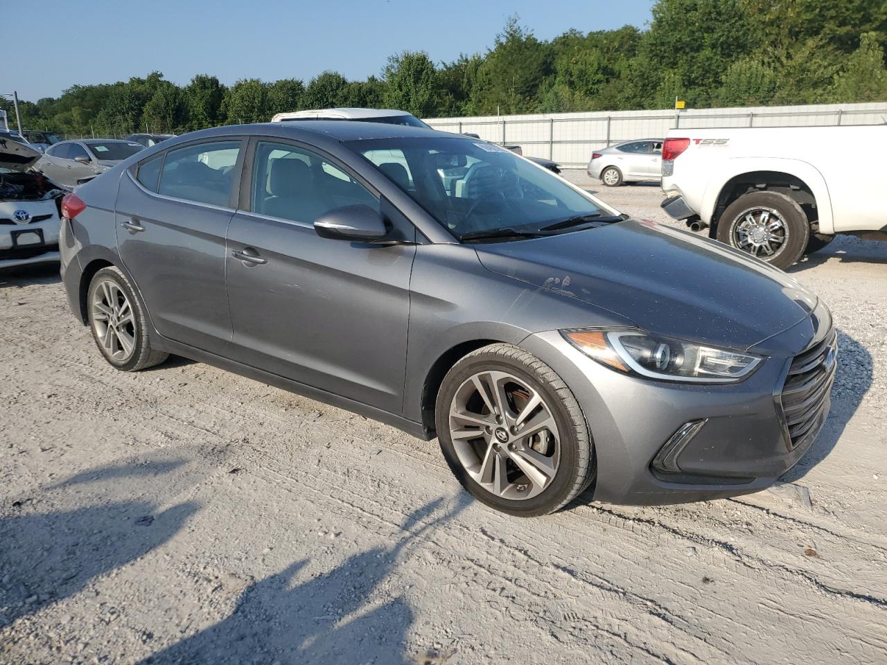 HYUNDAI ELANTRA SEL