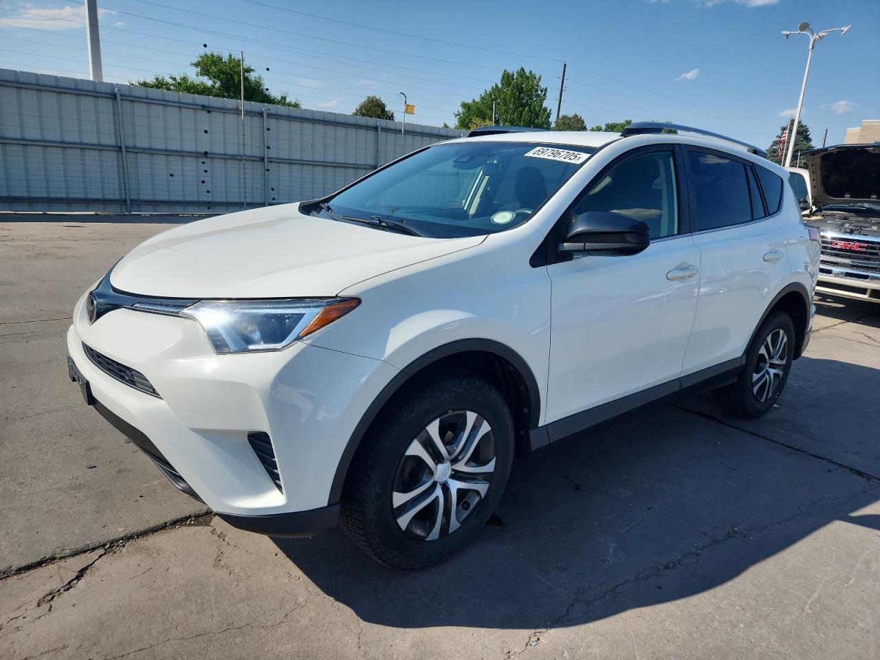 TOYOTA RAV4 LE