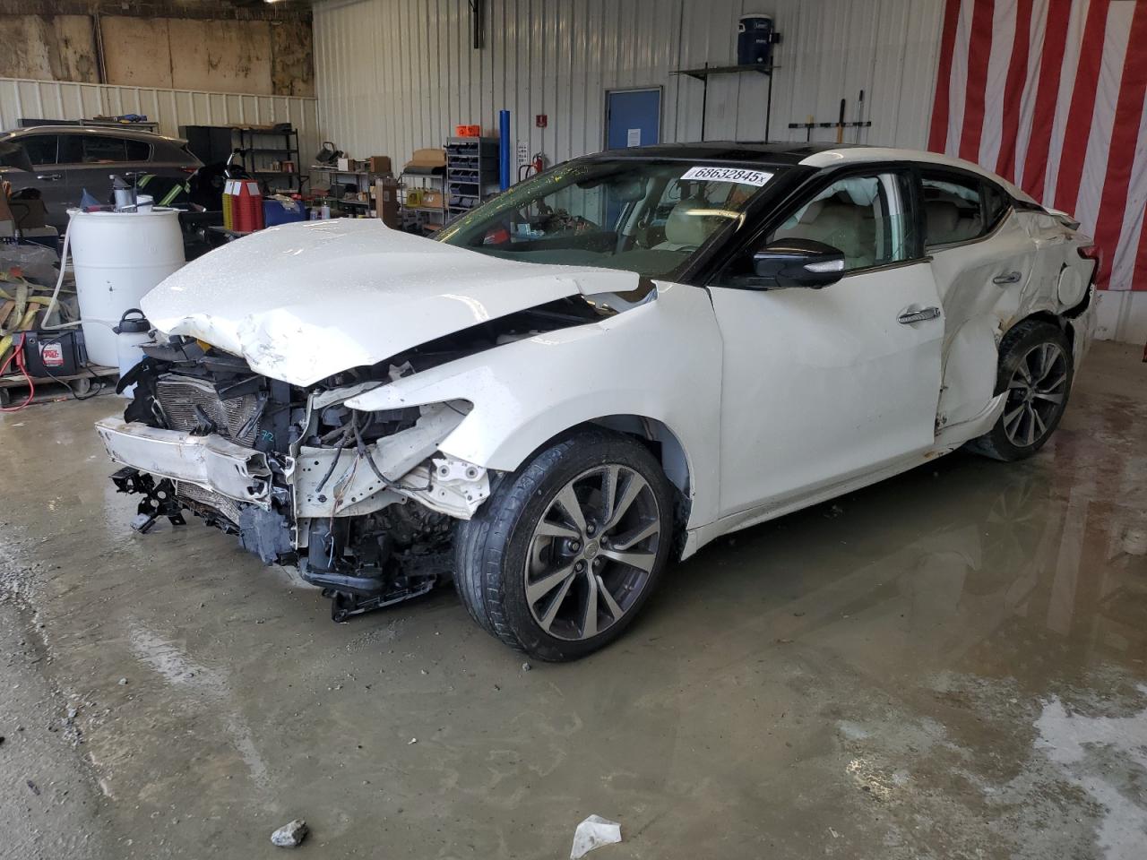  Salvage Nissan Maxima