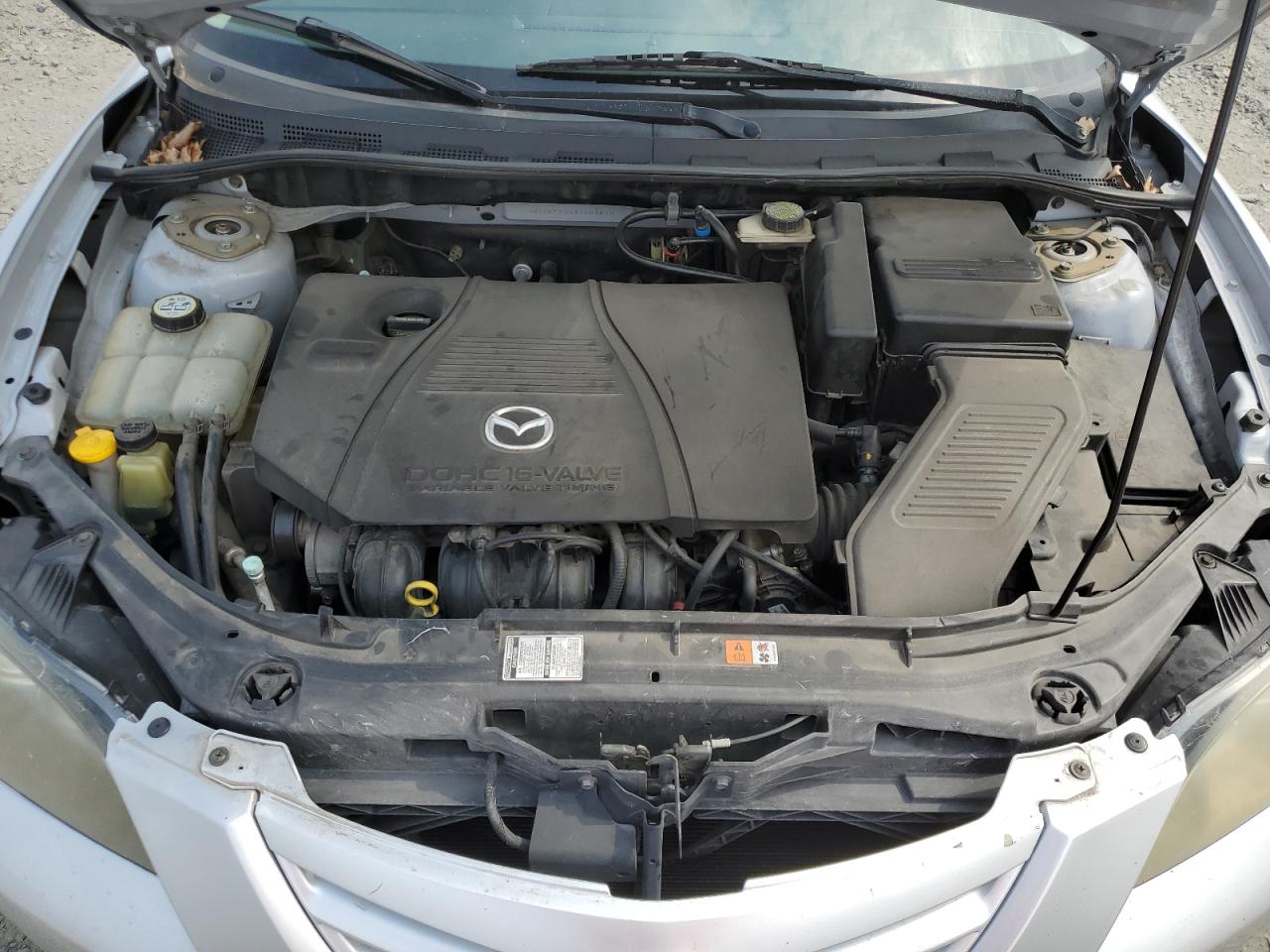 Lot #3259679381 2004 MAZDA 3 S