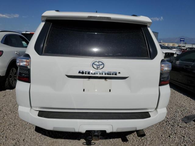 2019 TOYOTA 4RUNNER SR JTEBU5JRXK5644954