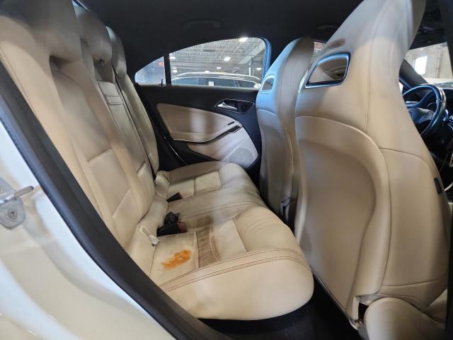 2015 MERCEDES-BENZ CLA 250 4M WDDSJ4GB5FN219543