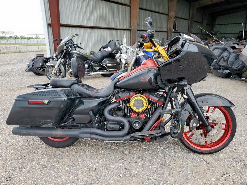2018 HARLEY-DAVIDSON FLTRX ROAD 1HD1KHC14JB641917