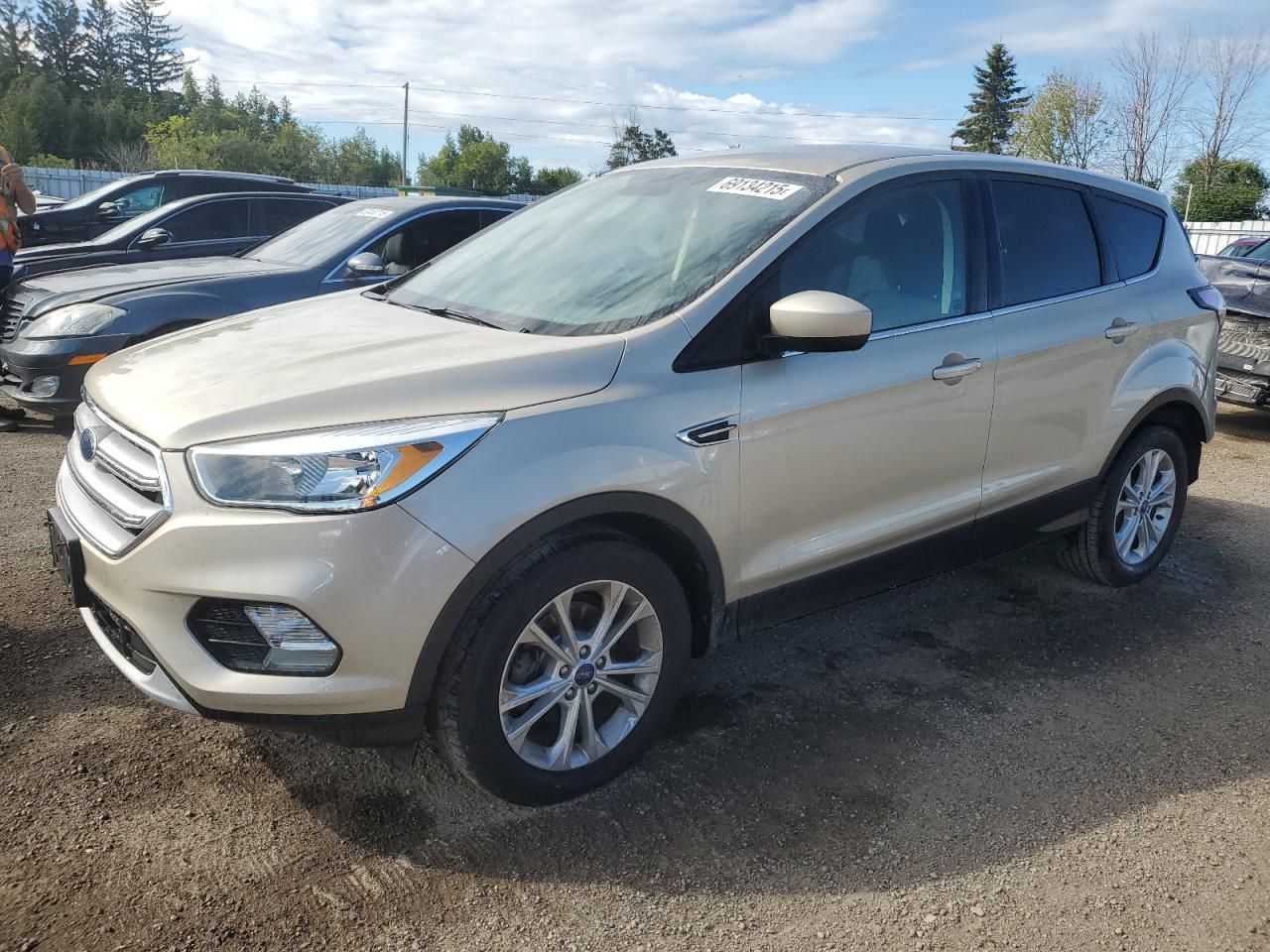 FORD ESCAPE SE