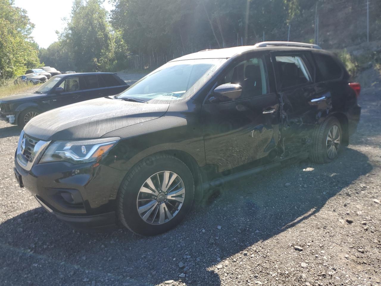 NISSAN PATHFINDER S