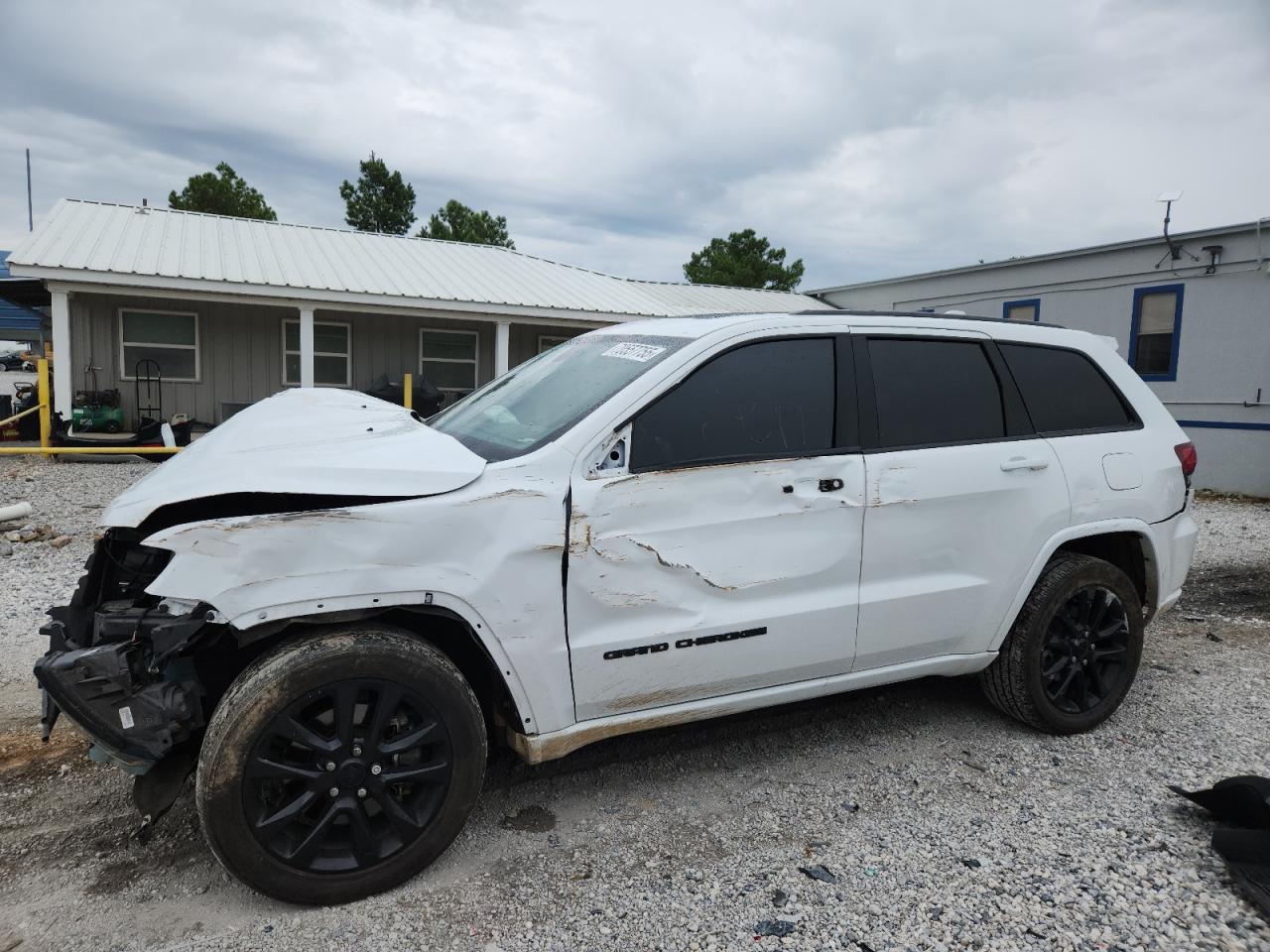 JEEP GRAND CHEROKEE LAREDO