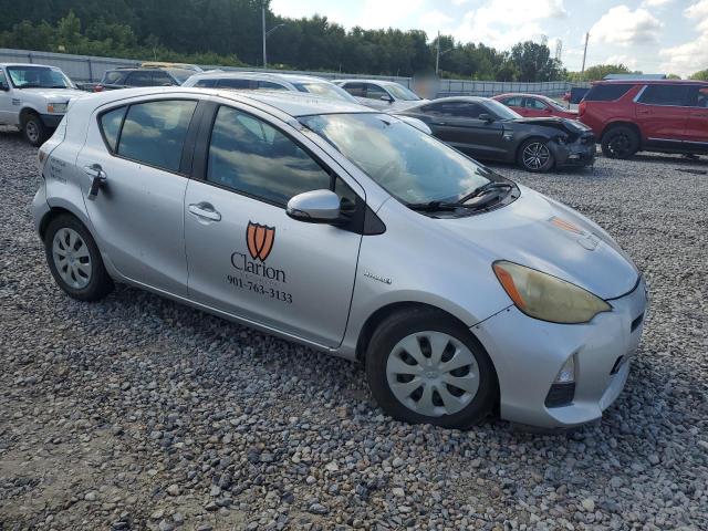 2013 TOYOTA PRIUS C - JTDKDTB33D1049179