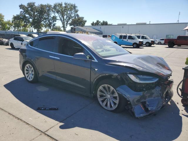2017 TESLA MODEL X 5YJXCBE23HF050092