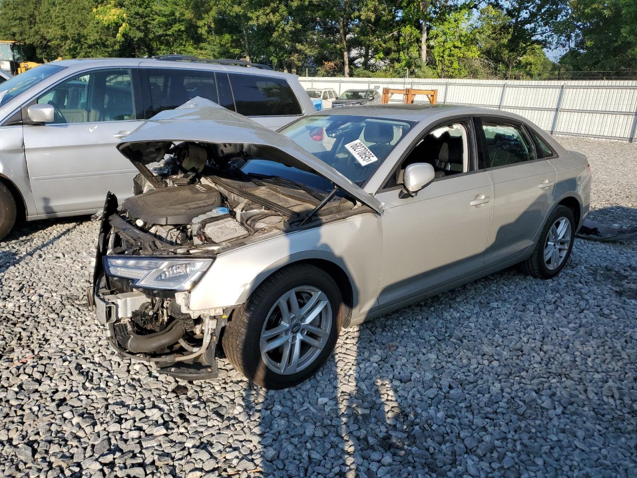 AUDI A4 PREMIUM