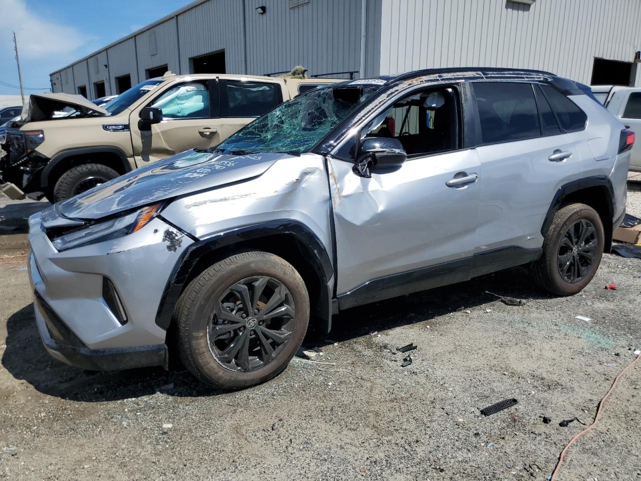 TOYOTA RAV4 XSE