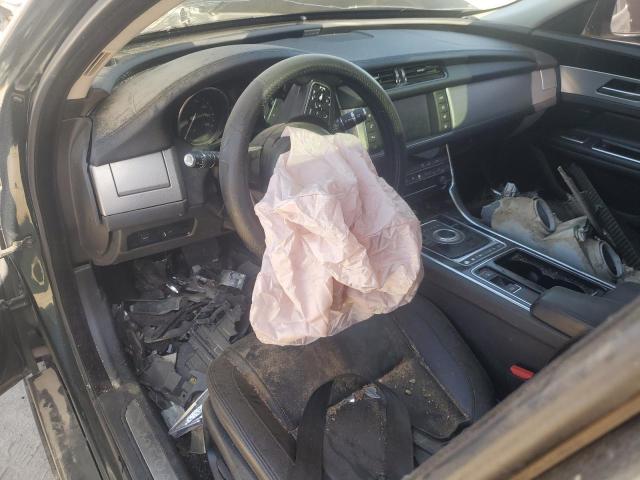 2017 JAGUAR XF PREMIUM SAJBD4BVXHCY30381