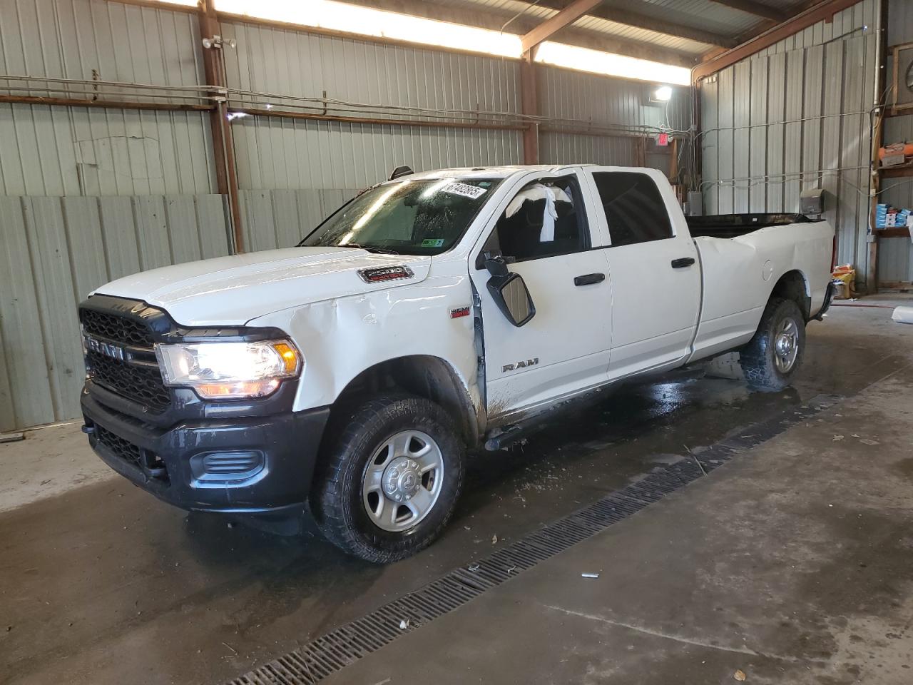 RAM 2500 TRADESMAN