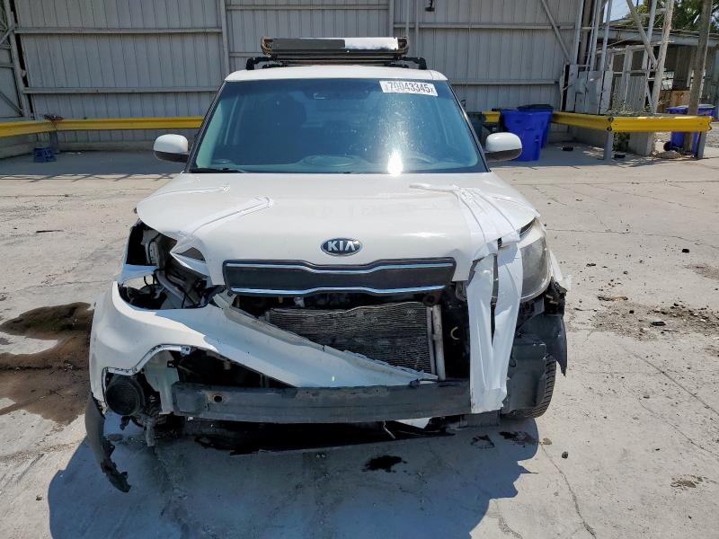 2018 KIA SOUL KNDJN2A28J7559127