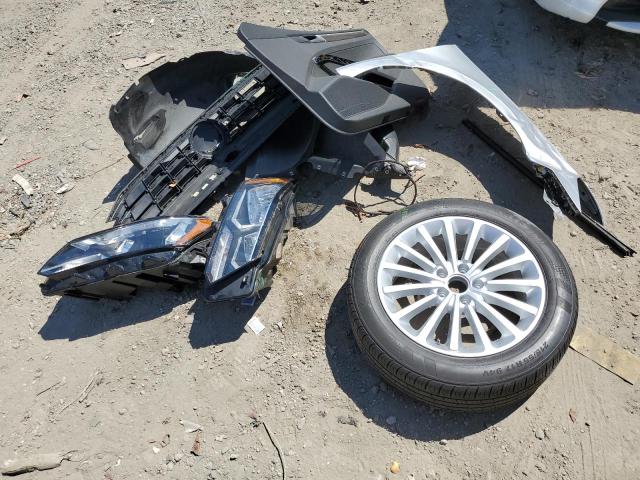 2017 VOLKSWAGEN PASSAT SE - 1VWBT7A30HC000945