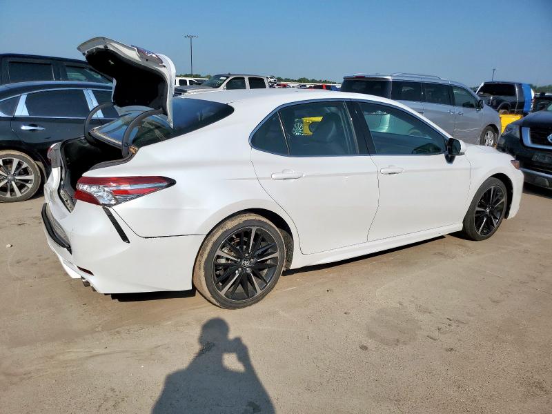 2018 TOYOTA CAMRY XSE - 4T1B61HK0JU039731