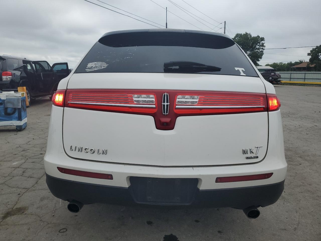 LINCOLN MKT