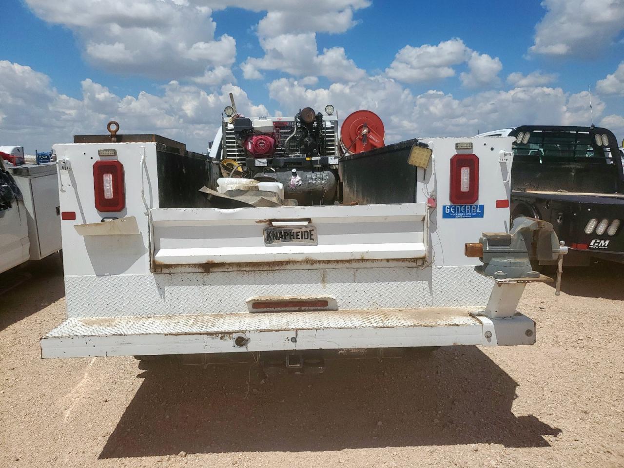 FORD F-450 SUPER DUTY