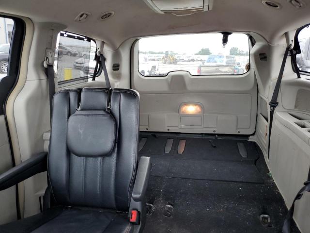 2015 CHRYSLER TOWN & COU 2C4RC1CG5FR519816