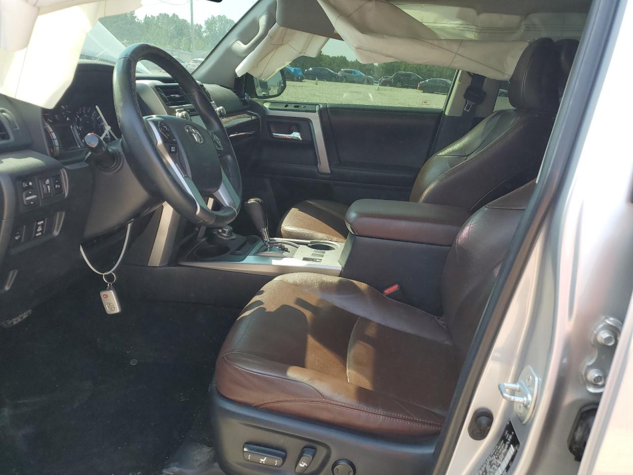 TOYOTA 4RUNNER SR5/SR5 PREMIUM