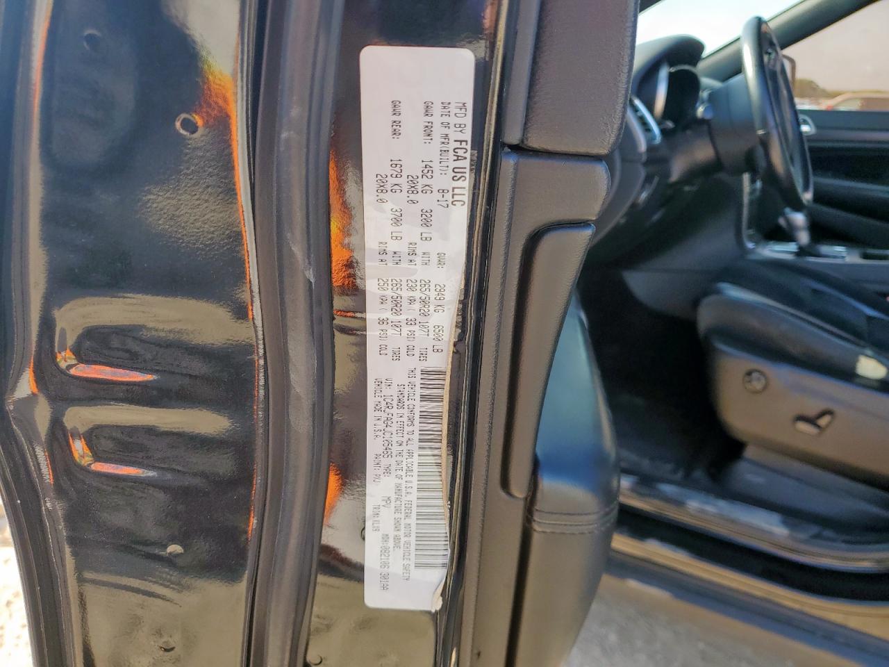 JEEP GRAND CHEROKEE LAREDO