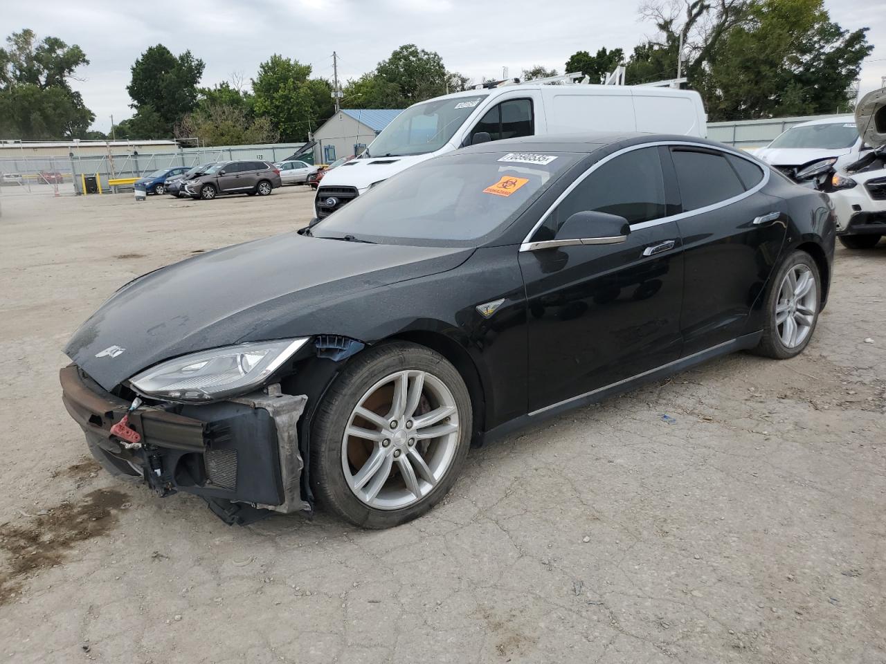 TESLA MODEL S